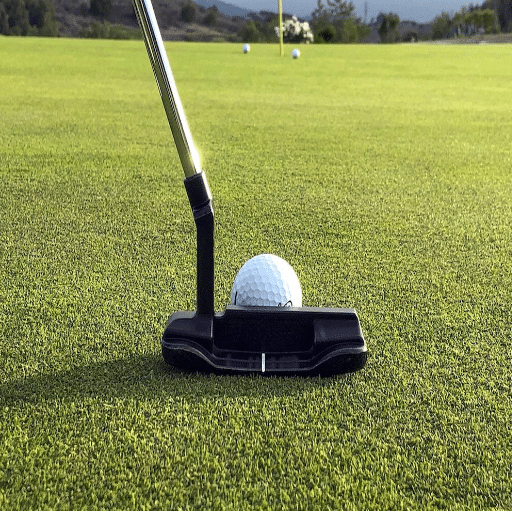 How Does a Single Bend Putter Compare to a Double Bend Putter_
